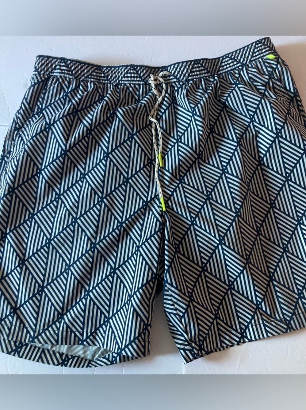 Psycho Bunny SZ XXL Navy and White Geometric Swim Trunks